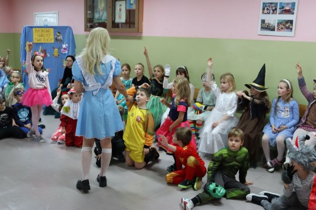 b_1024_768_0_00_images_2023_2024_Swietlica_Bajkowe_Swieto_402374176_805315418063075_9014699557870896700_n